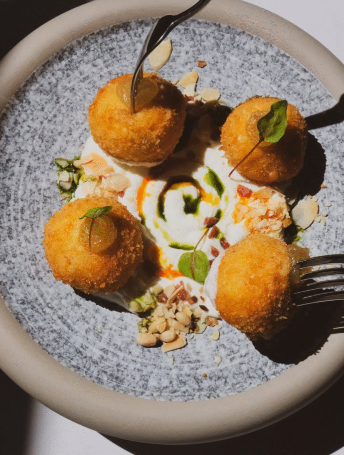 Delicium Custom Image